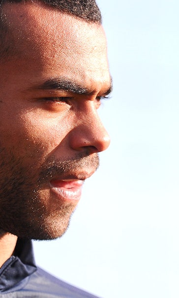 Ashley Cole completes free transfer to Roma on two-year deal